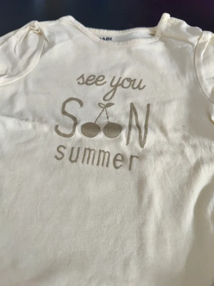 2 Tshirt 9mois kiabi - photo numéro 3
