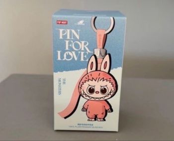 The Monsters pin for love série N-Z