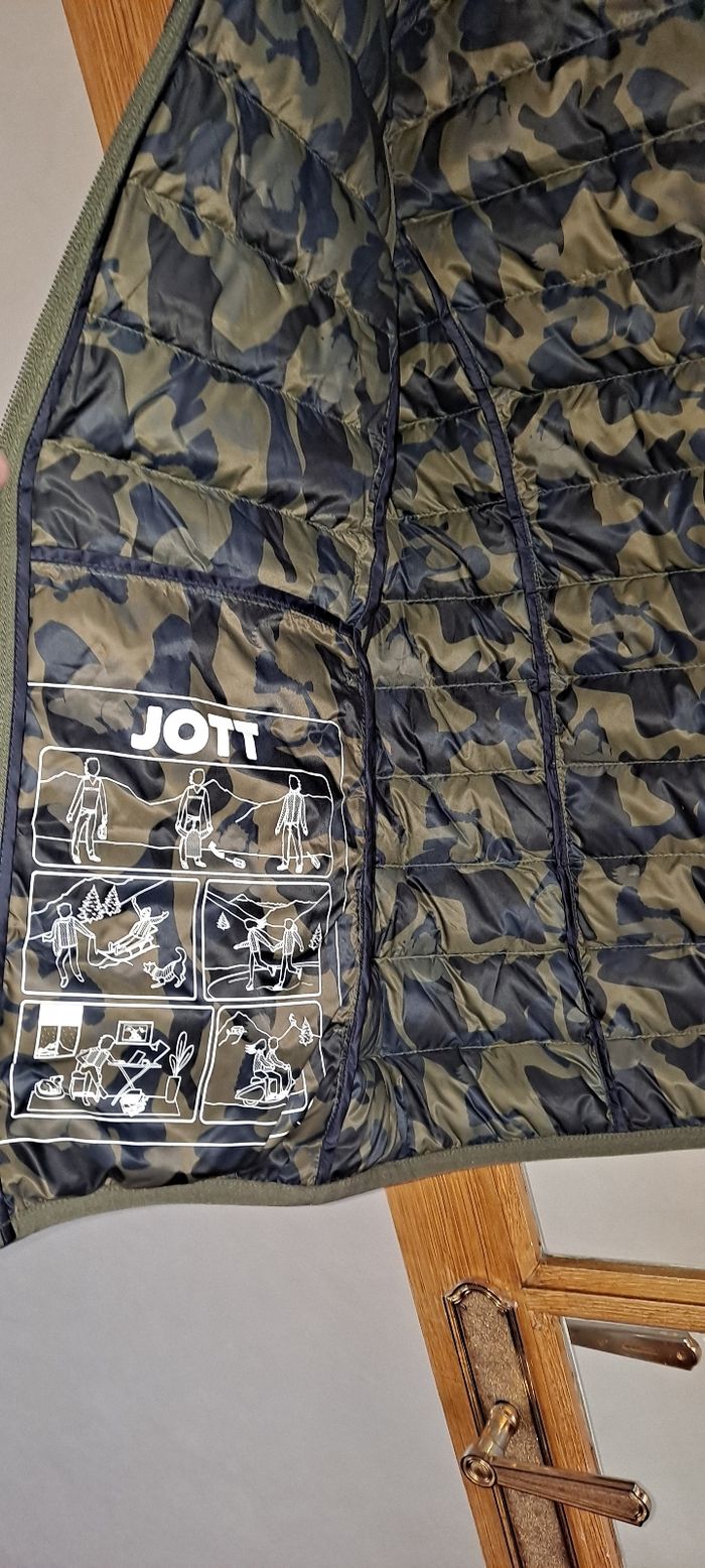 Doudoune JOTT - photo numéro 3