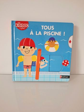 Livre KIDIDOC "Tous à la piscine"