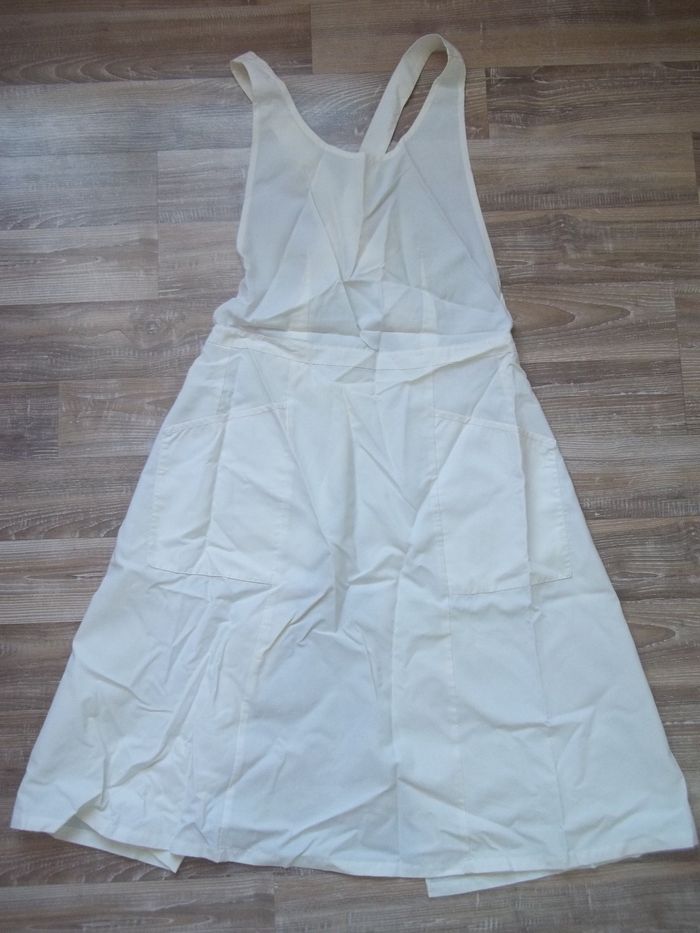 Tablier à bretelles croisées ivoire Bragard 42/44