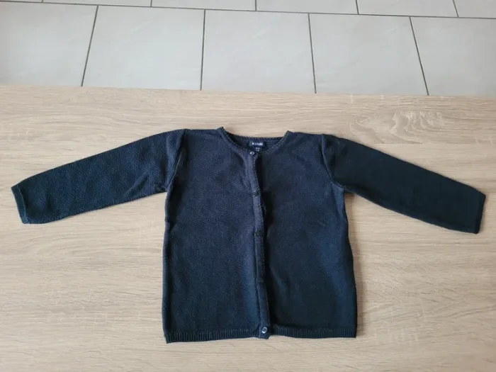 Gilet fille en 18 mois