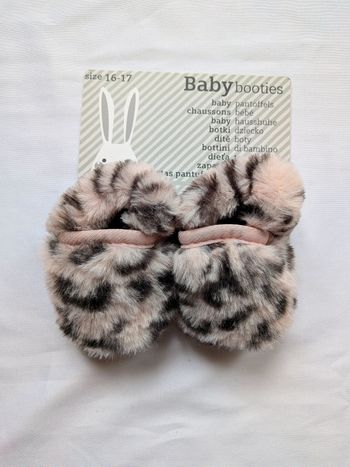 chausson bebe 16-17 Neuf