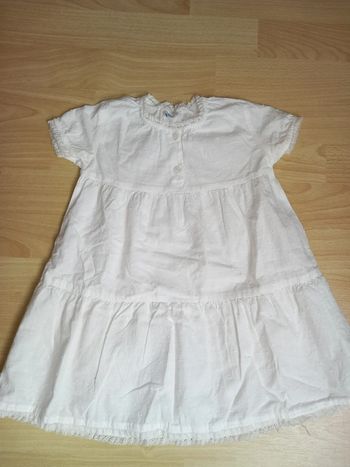 Robe blanche Petit Bateau 18 mois Excellent état