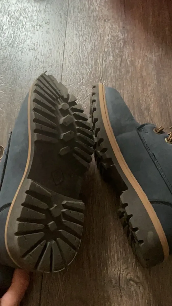 Chaussures garçon 32 - photo numéro 3