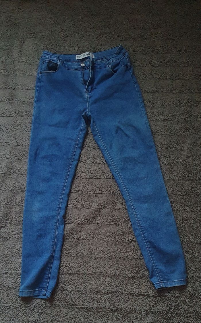 Jeans taille 12/13ans
