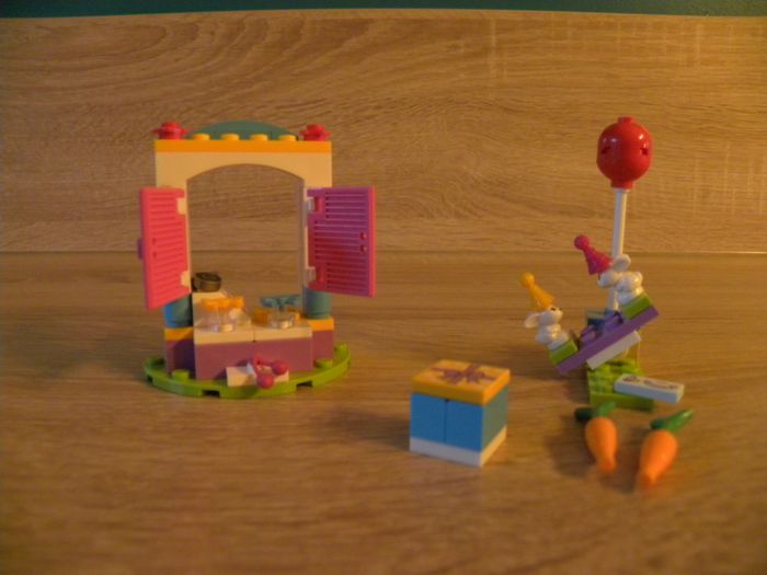 LEGO Friends La boutique de cadeaux 41113 - photo numéro 2