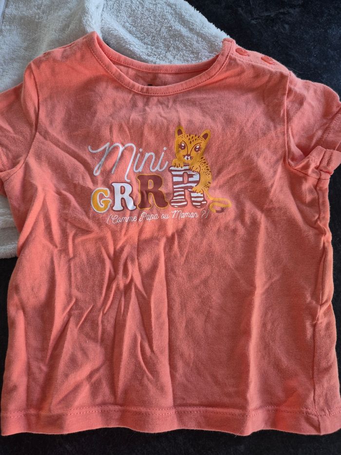 1 tee-shirt et 1 gilet - photo numéro 6