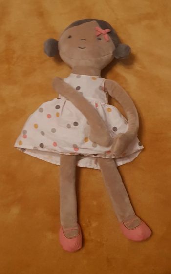 Poupée peluche