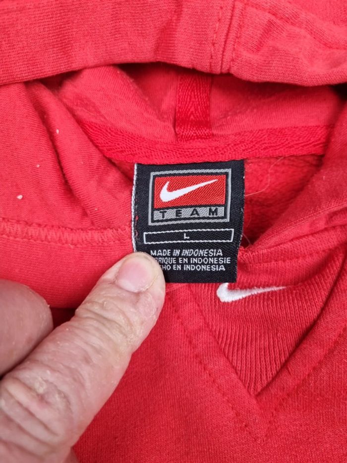 Pull à capuche Nike – Rouge – Taille L Femmes (mesures en photos) - photo numéro 7