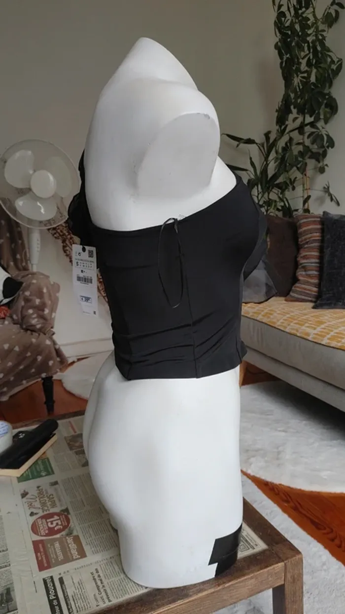 Magnifique top one shoulder volant polyamide nylon - photo numéro 12