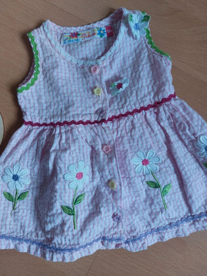 Robe 1mois - photo numéro 3