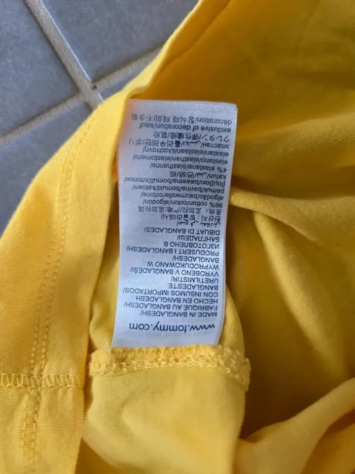 Tee shirt Tommy jaune - photo numéro 4