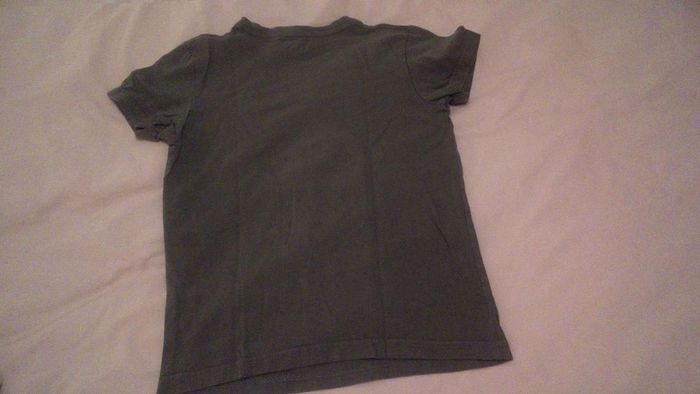Tee  shirt gris avec  ecriture  T8A - photo numéro 2