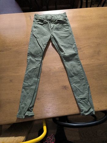 Pantalon toile vert Kiabi taille 9 ans