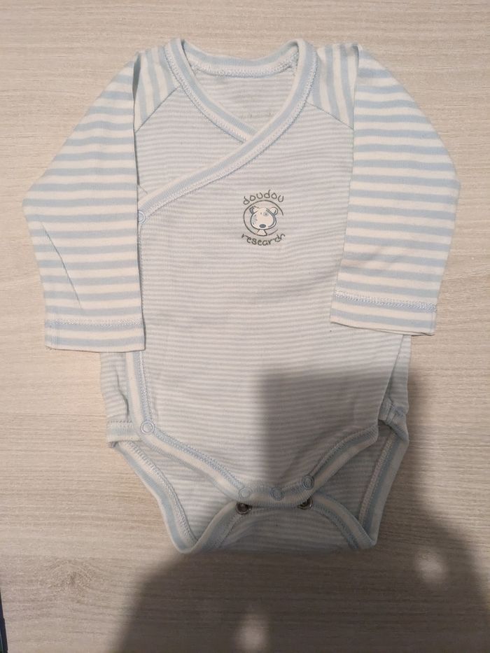 Lot de 7 bodies - photo numéro 2