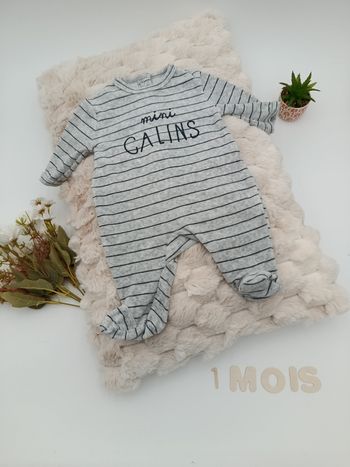pyjama 1 mois