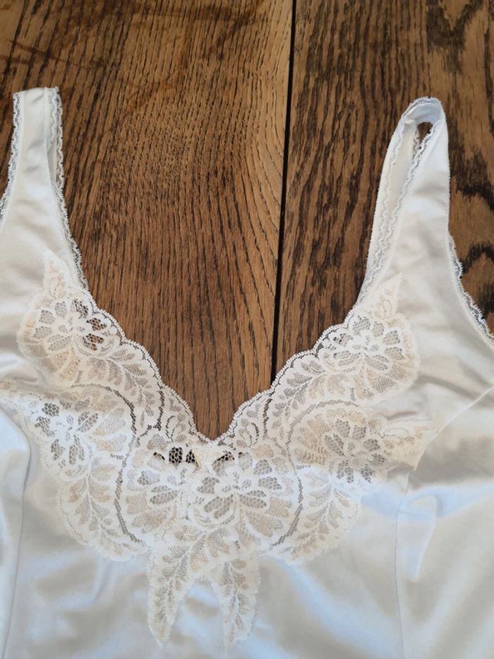 Jolie Nuisette blanche/créme Valisere eu 40 - photo numéro 19