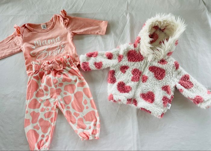 Bébé fille 1-3 mois - photo numéro 4