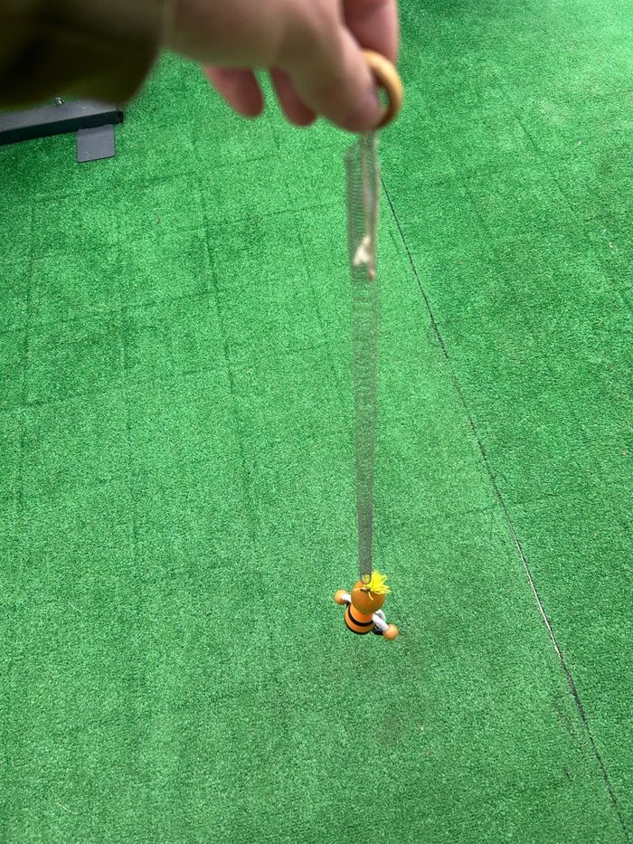 Personnage ressort en bois à suspendre - photo numéro 3