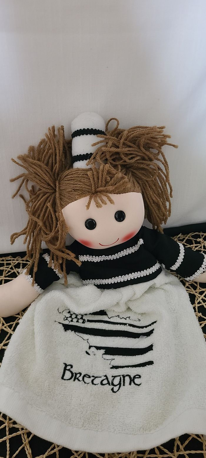 Bretagne souvenir vintage de poupée essuie-mains