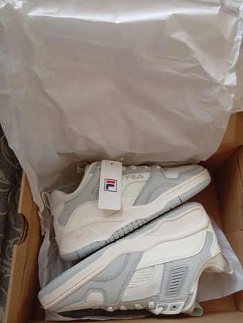 Baskets FILA neuves