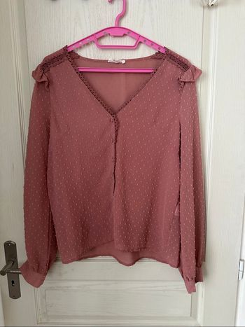 Chemise romantique