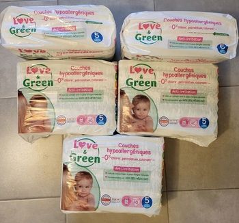5 paquets de couches love and Green taille 5