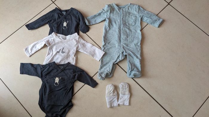 Lot garçon 3 mois pyjama body moufle