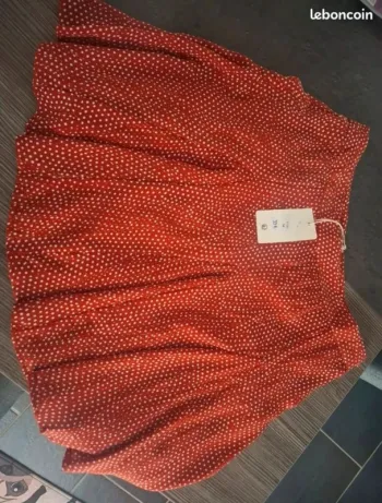 Jupe courte rouge