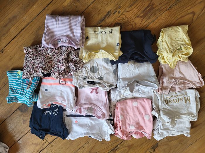 Vêtements fille 1 mois - photo numéro 3