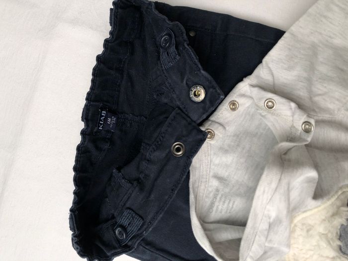 Ensemble t-shirt Obaïbi + pantalon Kiabi 6 mois - photo numéro 3
