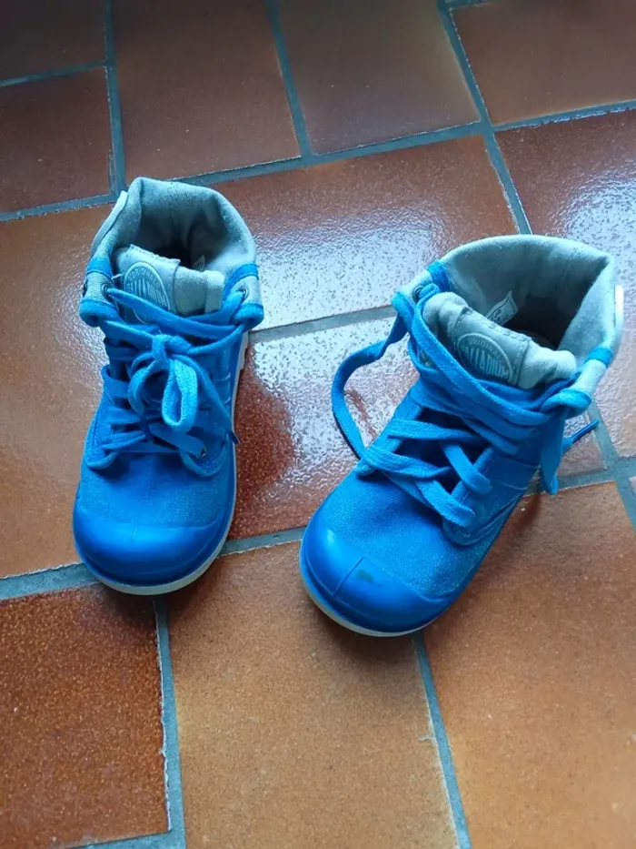 Palladium bleu et grise