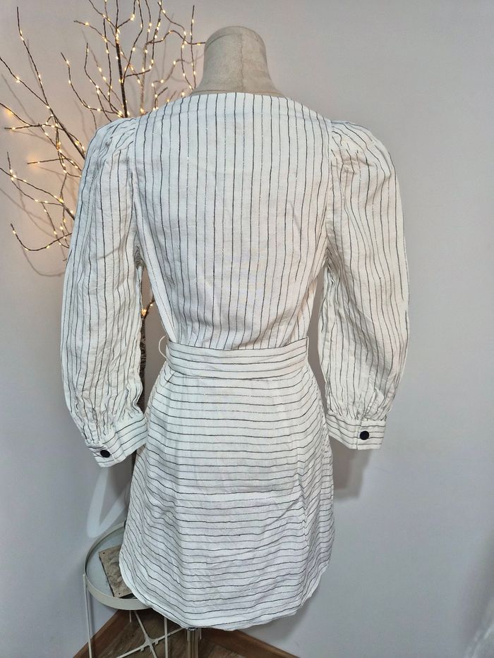 Robe Sandro Paris rayée écru noire ceinturée élégante taille 1 S - photo numéro 4