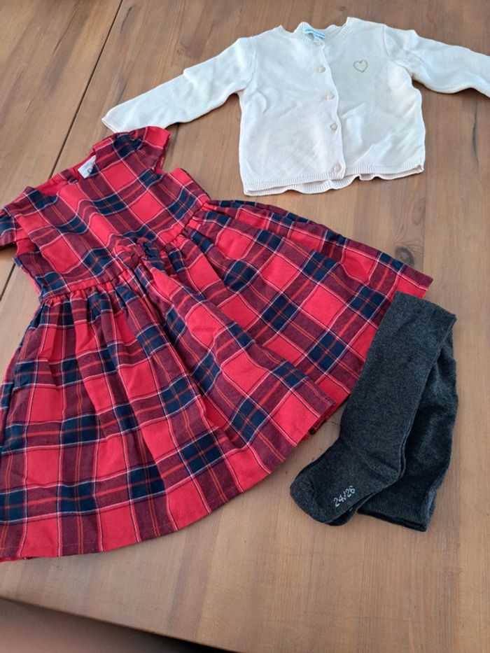 Robe écossaise et gilet 18 mois