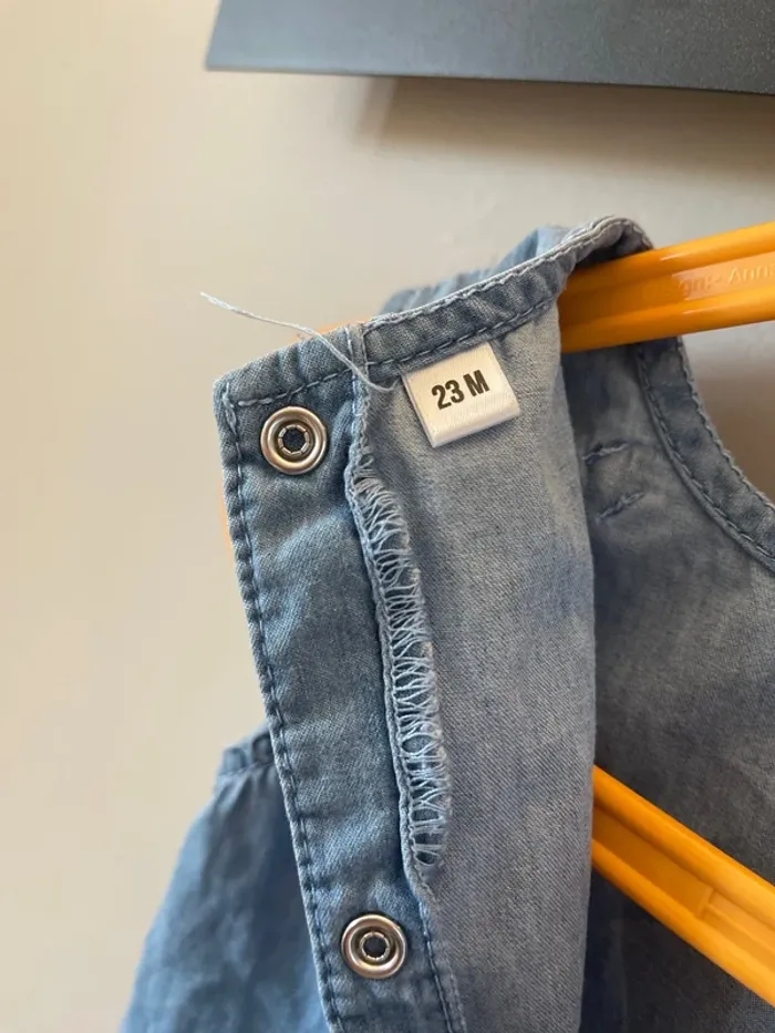 Robe fille excellent état marque inconnue taille 2 ans - photo numéro 4