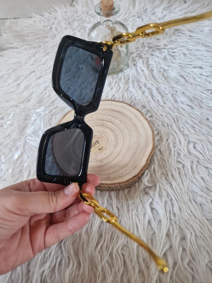 Lunettes de soleil classe femme neuf - photo numéro 5