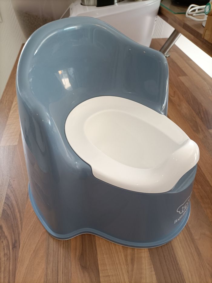 Pot avec cuvette babybjorn - photo numéro 8