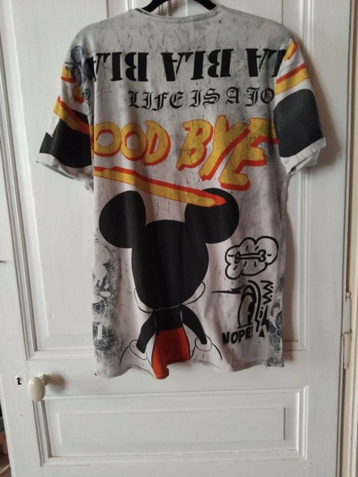 Tee-shirt Disney taille L - photo numéro 4