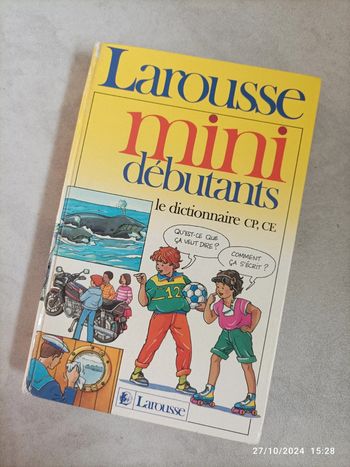 Dictionnaire Larousse mini débutants