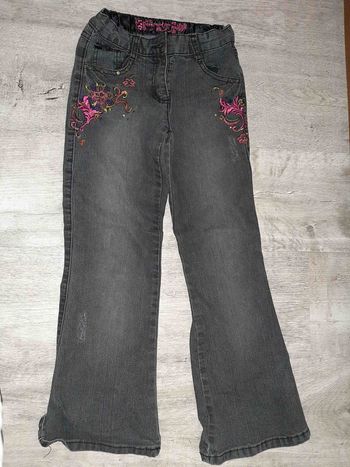 Pantalon 8 ans neuf