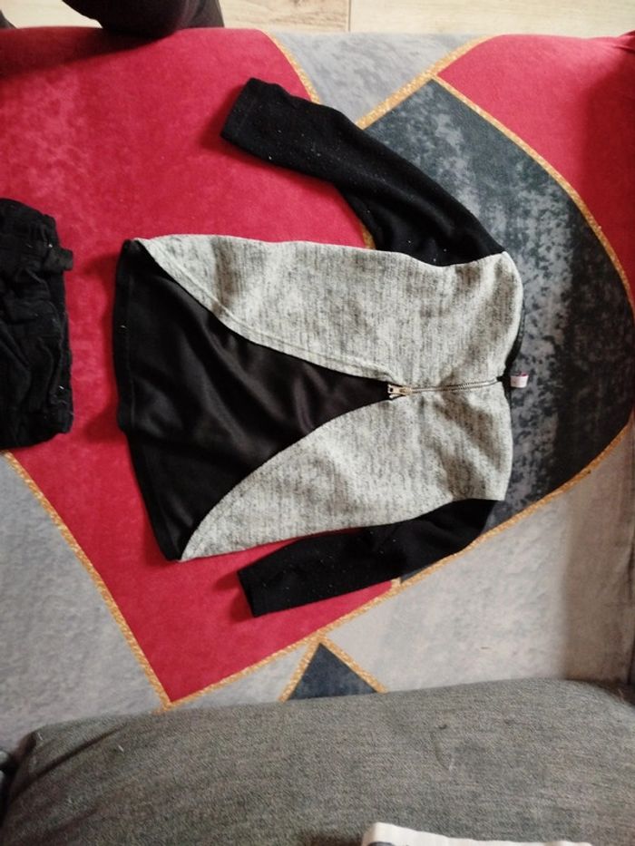 Lot d'une tenue 2 vêtements fille - photo numéro 8