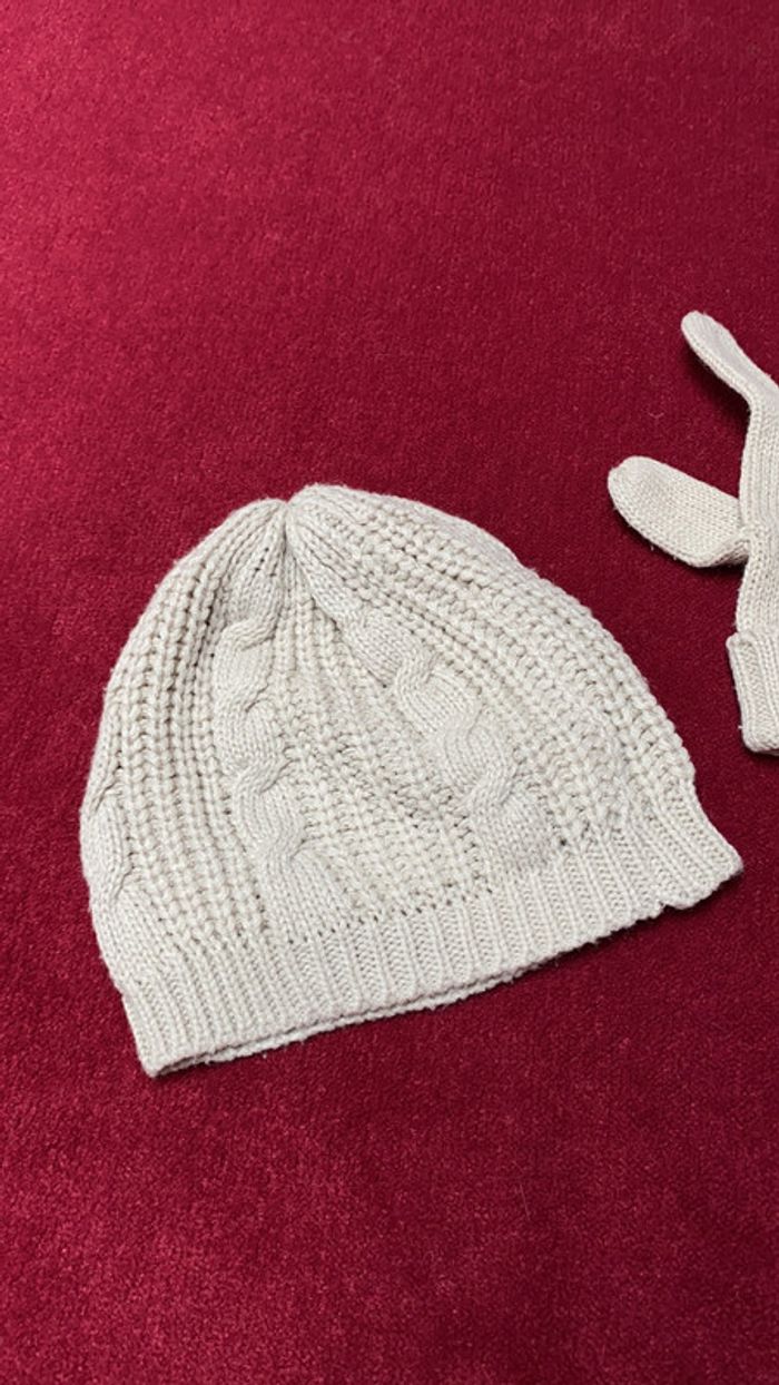 Paire de gants et bonnet - photo numéro 2