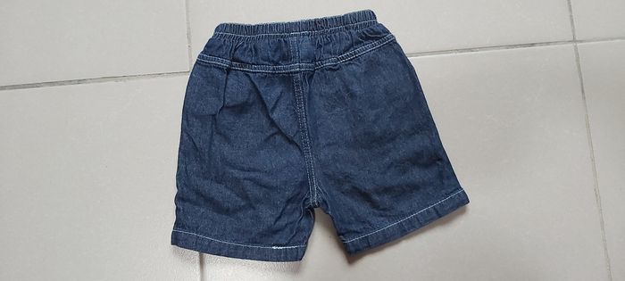Short en jeans motif cœur 18 mois - photo numéro 4