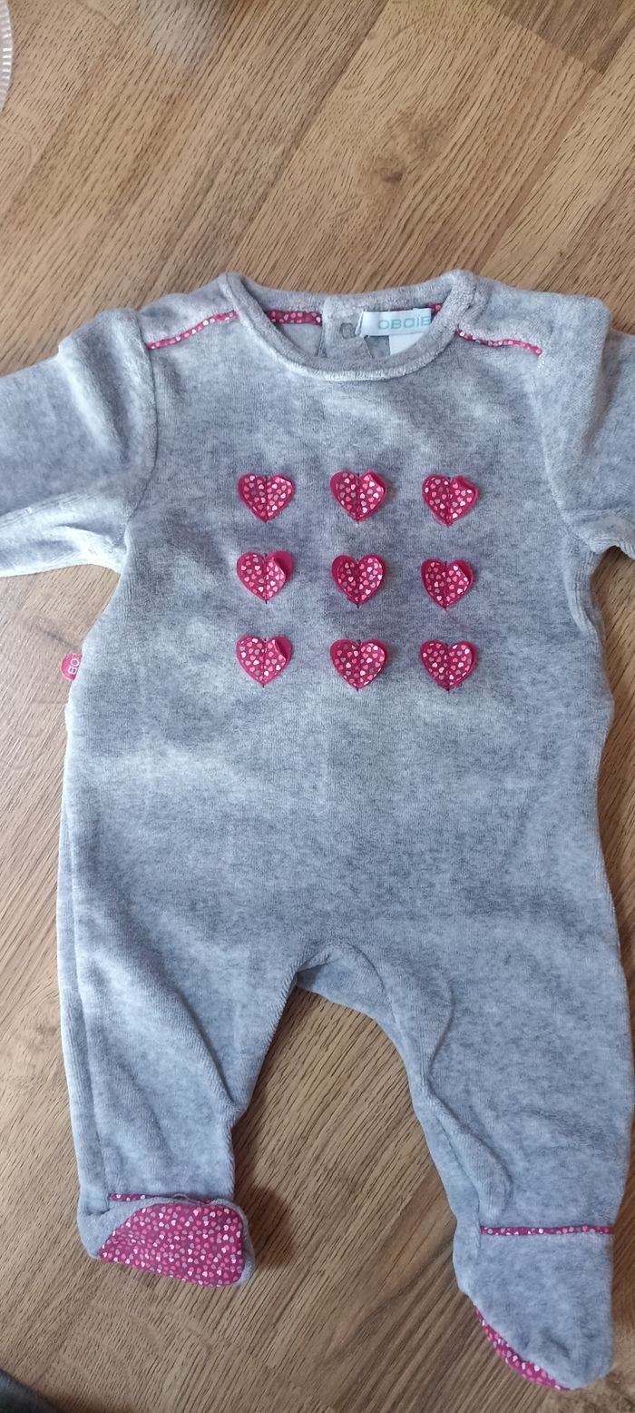 Lot Pyjama 1mois - photo numéro 4