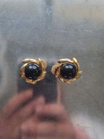 Boucle d'oreille noir et doré clip vintage