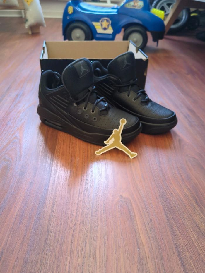 Jordan max aura 5 noir - photo numéro 2