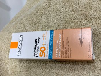 Crème solaire anthelios uvmune teintée la roche Posay