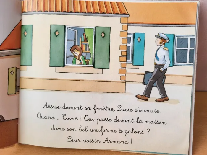 Livre enfant très illustré je découvre les moyens de transport - photo numéro 10