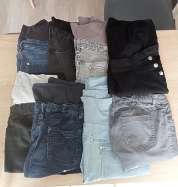 Lot pantalons + jeans maternité